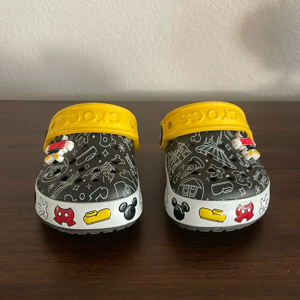 Mickey Mouse Children's Crocs Size 4